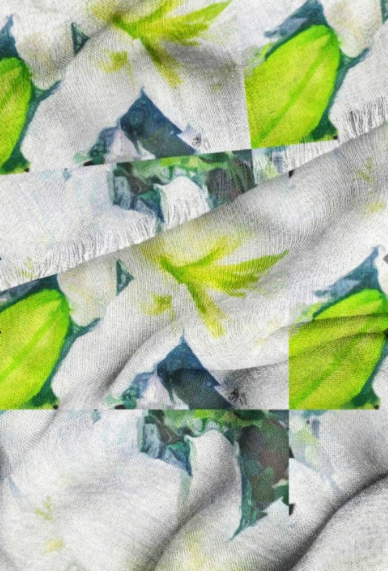 "Bella Lillies" Beechwood Scarf